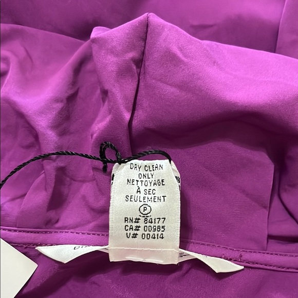 Diane Von Furstenberg Vibrant Magenta Mini Dress - Picture 6 of 13